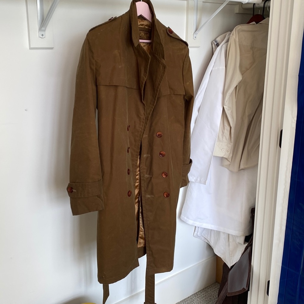 Magnoli clothiers trench coat - based on Rorschach from Watchmen